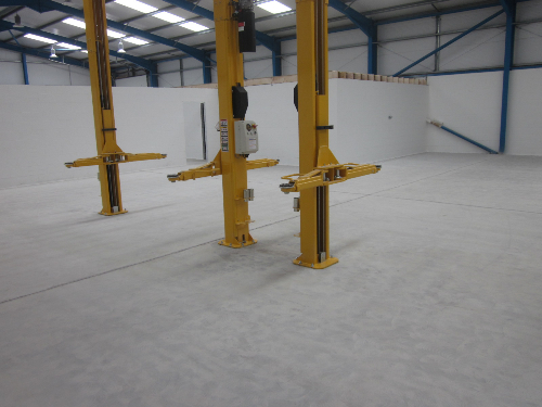 Concrete floor prepared by dust free diamond grinding Concrete floor prepared by dust free diamond grinding