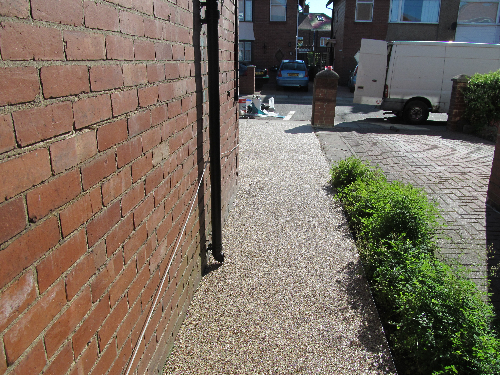 Gravel paving screeds pathways driveways Newcastle
